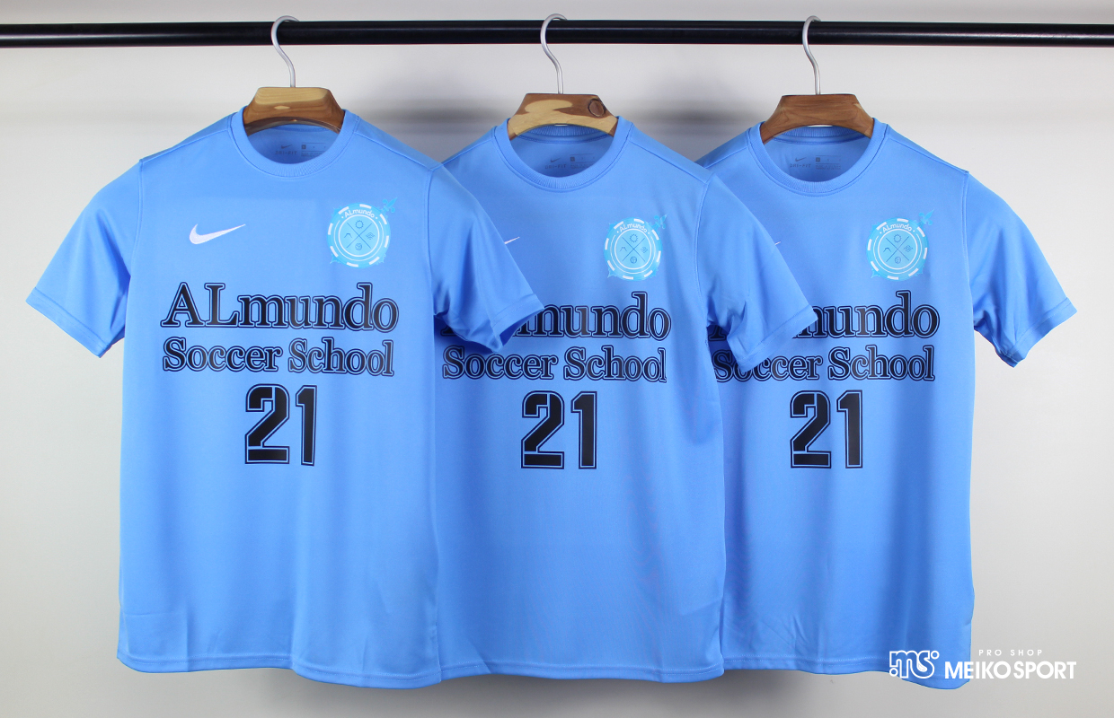 ALmundo Soccer School