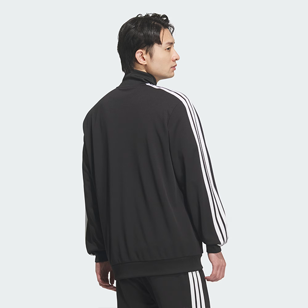 ADIDAS �g���b�N�g�b�v