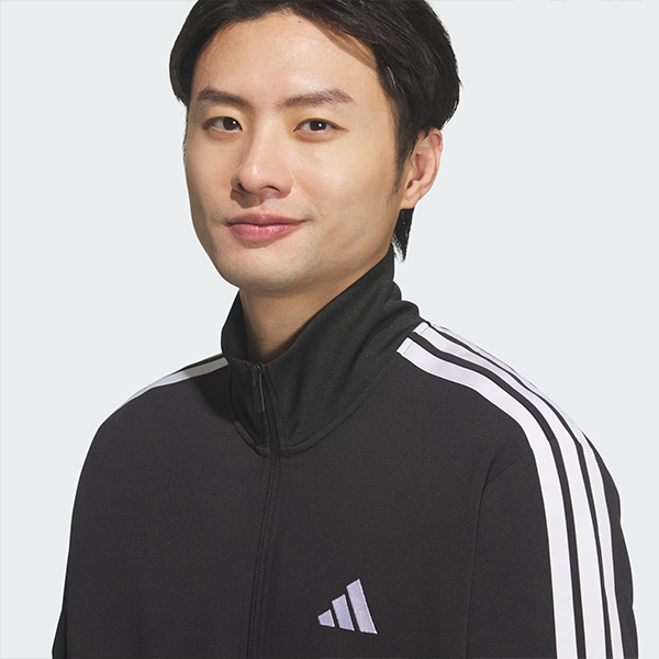 ADIDAS �g���b�N�g�b�v