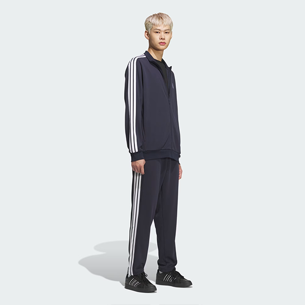 ADIDAS �g���b�N�g�b�v