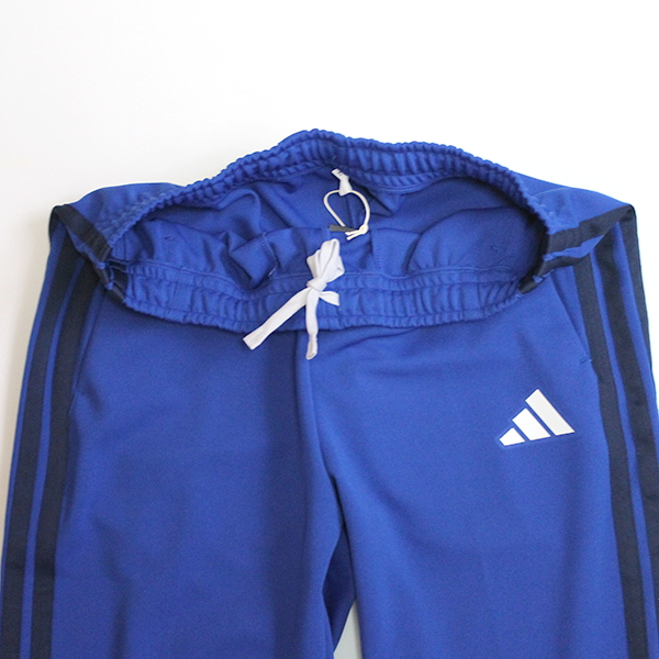 ADIDAS �g���b�N�X�[�c�p���c