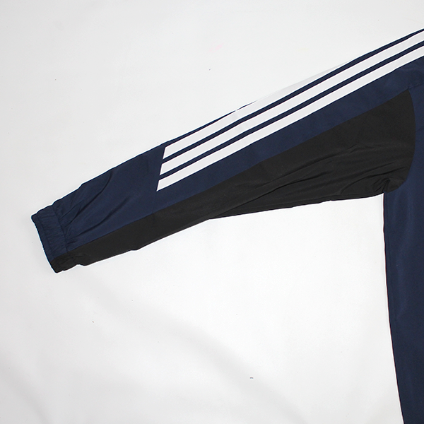 ADIDAS �s�X�e�W���P�b�g