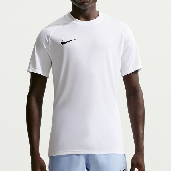 NIKE �p�[�N8